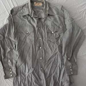 Vintage 1950s Jack Frost Woolen Wear Gabardine Western Sawtooth Pearl Snap Shirt